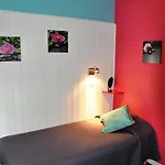 Lapeyronie Отель 2*