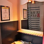 Hotel Lapeyronie 2*