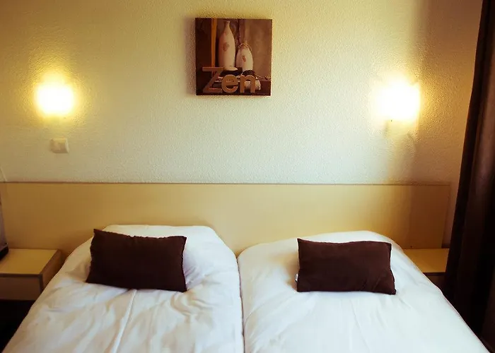 Lapeyronie 2* Montpellier