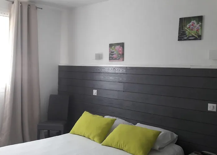 Lapeyronie 2* Монпелье